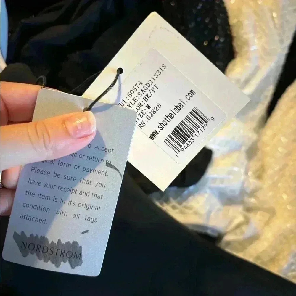 Women's Strapless‎ Minidress - Picture 5 of 8